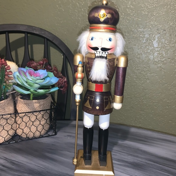 Pier 1 Christmas Decor Nutcracker - Picture 1 of 4